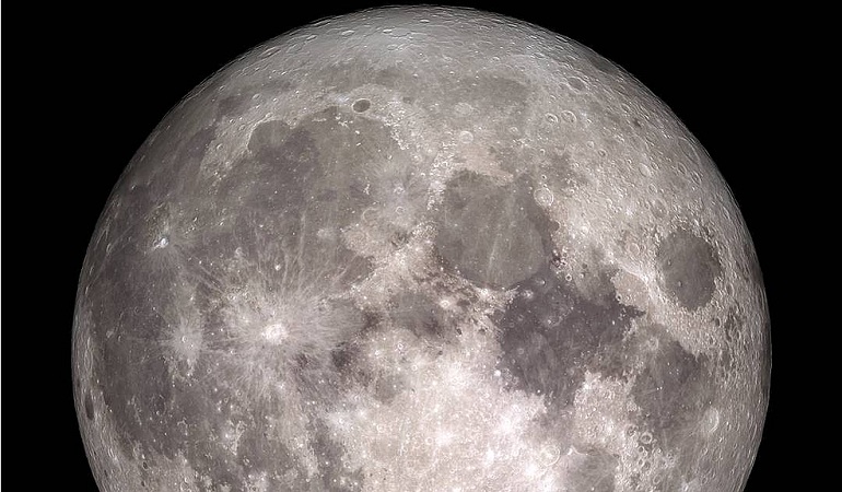 NASA летит на Луну