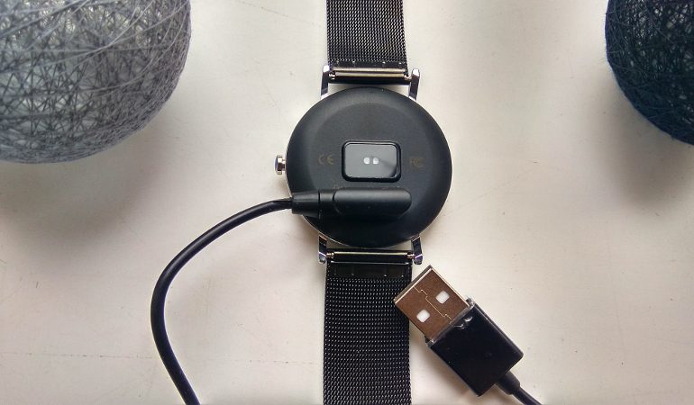 Обзор EMwatch Black Edition – Зарядка