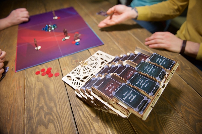 UGEARS Games - деревянные аксессуары для настольных игр - фото 1