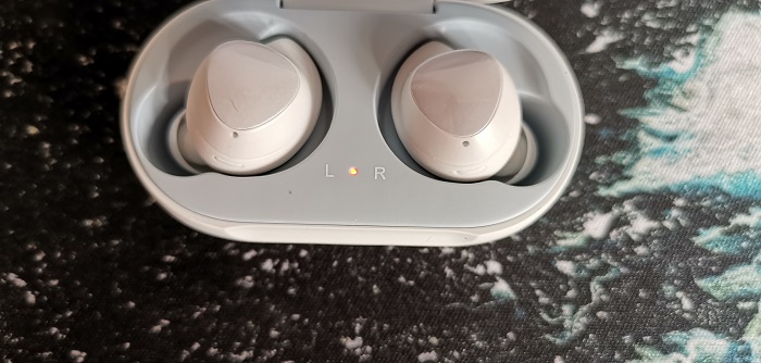 Обзор Samsung Galaxy Buds: новая часть галактики Samsung наушники