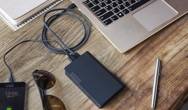 Lenovo USB-C Laptop Power Bank 14000