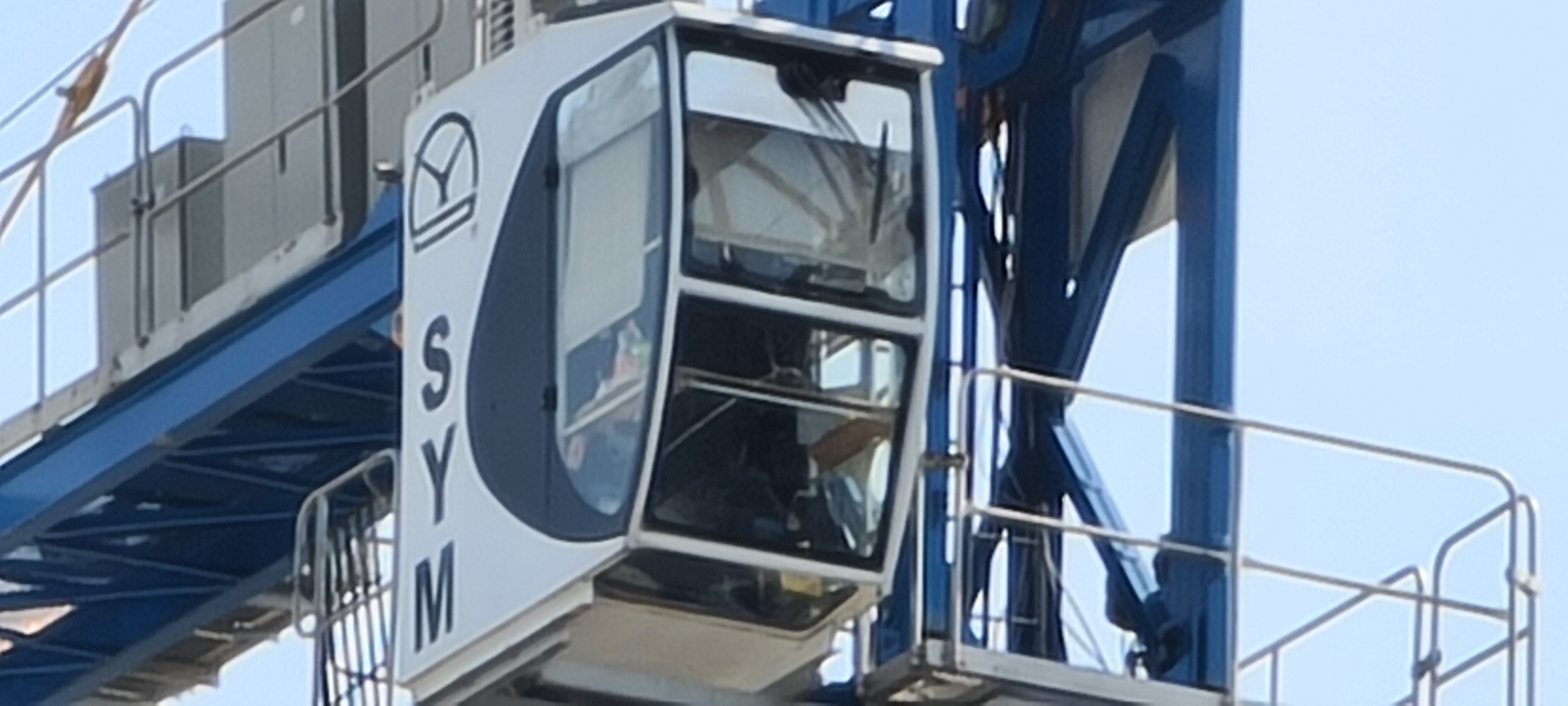 Galaxy_S20_Ultra_Zoom-30-d