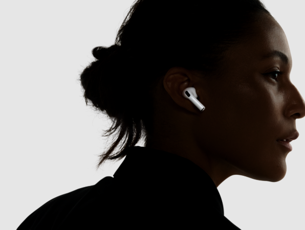 Дизайн і комфорт AirPods Pro 3