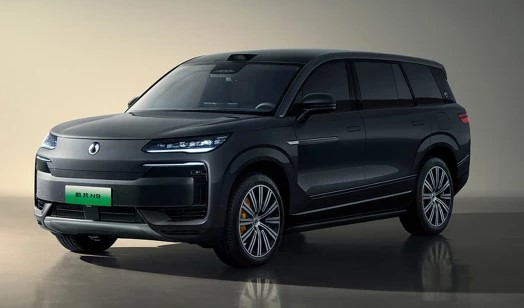 Електромобіль Denza N9 EV