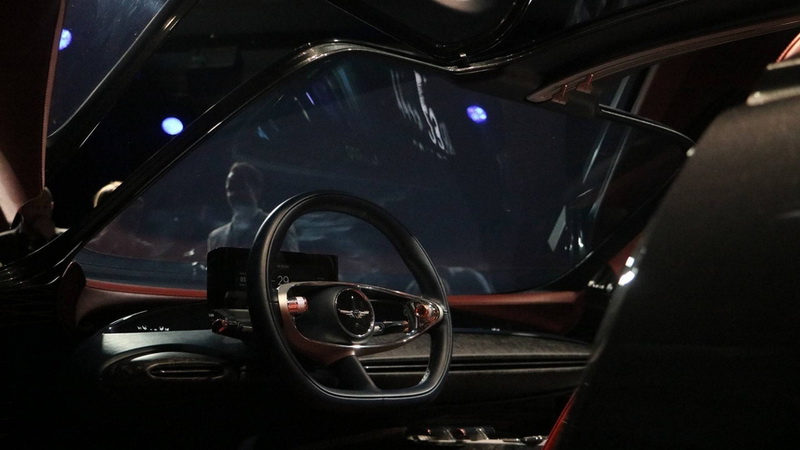 Genesis-первый электрический концепт Essentia фото 2