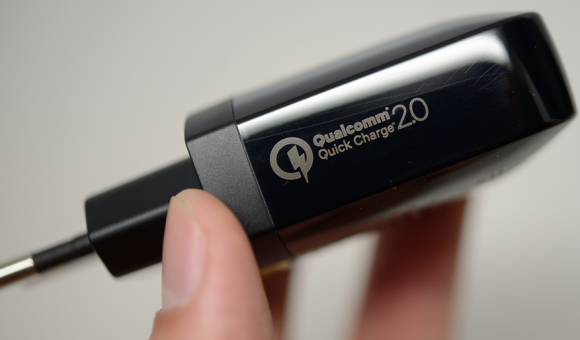 HTC Quick Charge 2.0