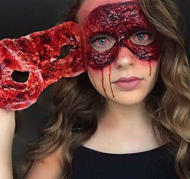 Halloween-оторванная кожа и раны фото