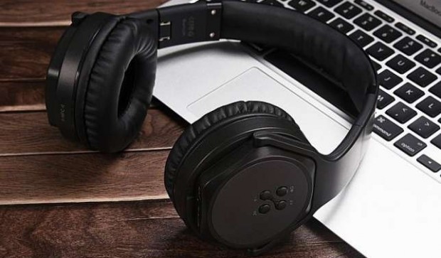 Как подключить Bluetooth-наушники к телефону – Беспроводные накладные наушники