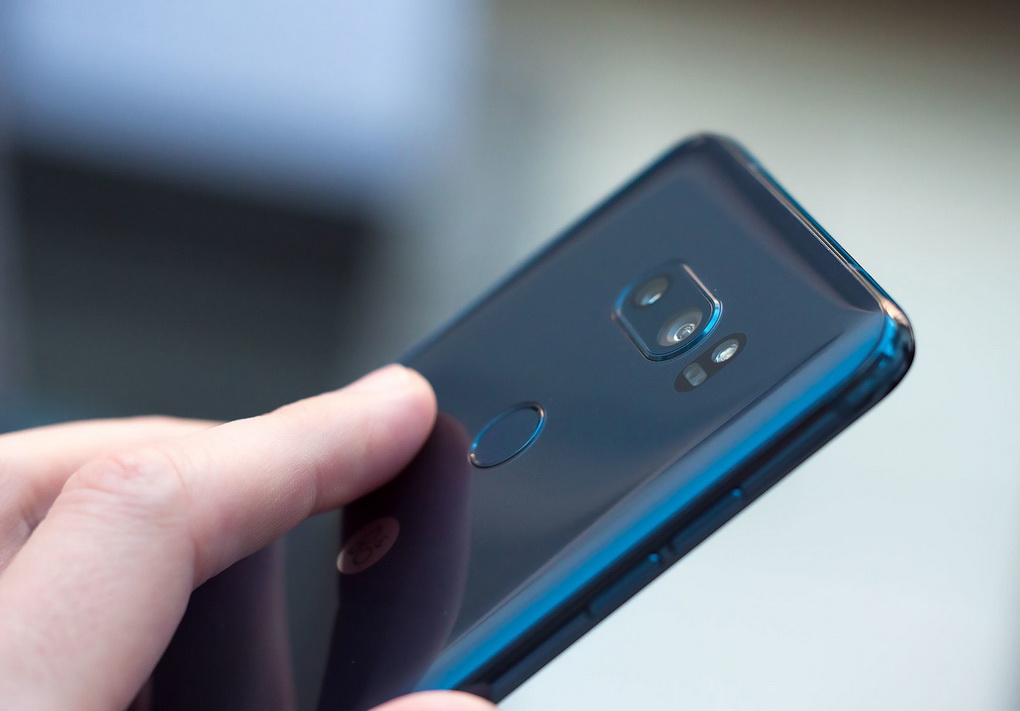 LG V30-Moroccan Blue photo 4