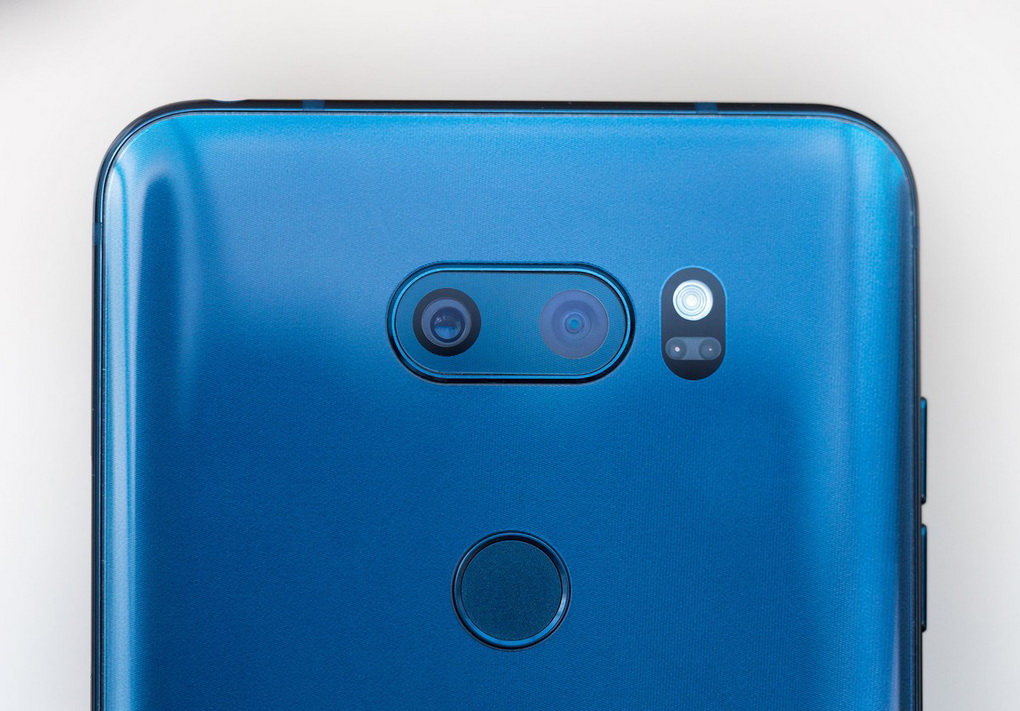 LG V30-Moroccan Blue photo 6