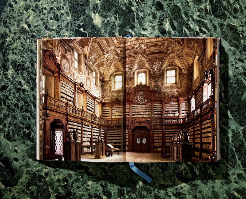 Massimo Listri The World's Most Beautiful Libraries-Массимо Листри разворот 2