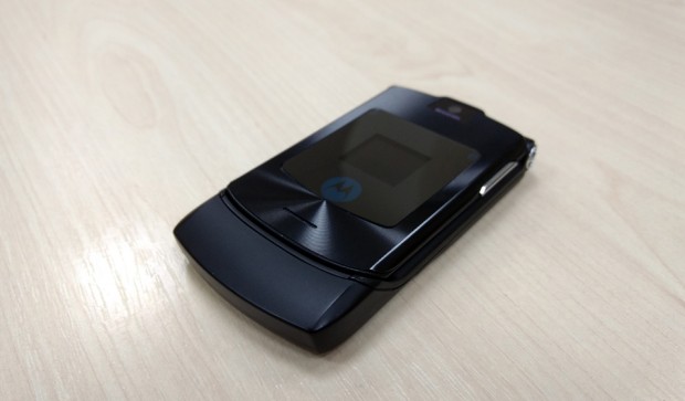 Motorola RAZR V3 – взгляд в прошлое 