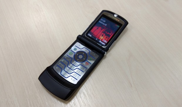 Motorola RAZR V3 – взгляд в прошлое 
