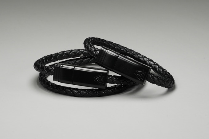 NILS - кабель для зарядки, который можно носить на руке как браслет - фото 3