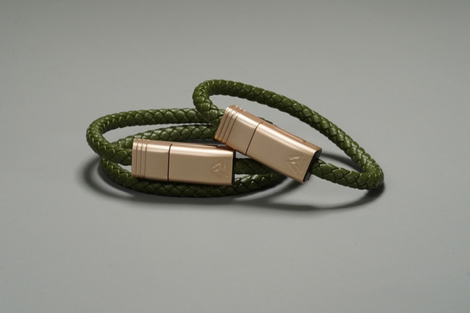 NILS - кабель для зарядки, который можно носить на руке как браслет - фото 4