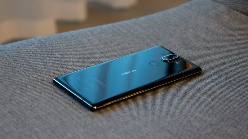 Nokia 8 Sirocco-дизайн фото 7