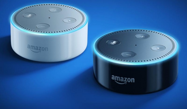 Обзор умной колонки Amazon Echo Dot – Echo Dot в черном и белом цвете