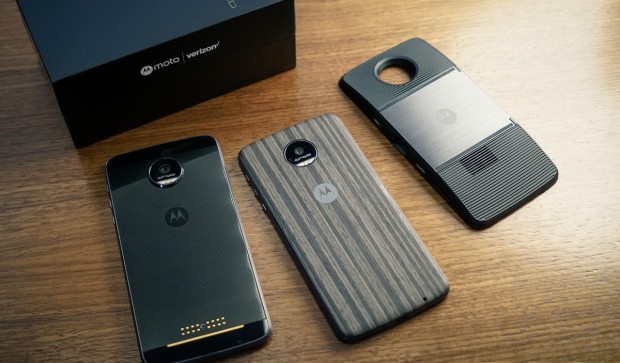 Официально продано 3 миллиона телефонов Moto Z! -moto-z-droid-1