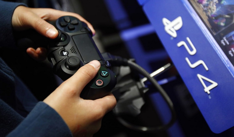 PlayStation 4