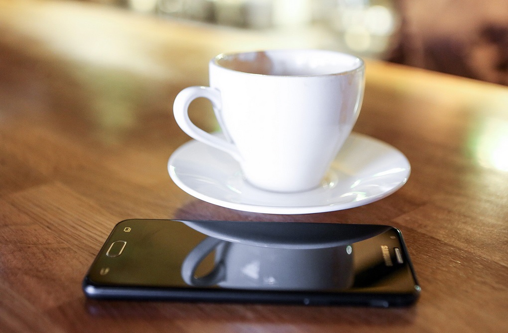 Samsung Galaxy J5 Prime-имиджевая картинка 1