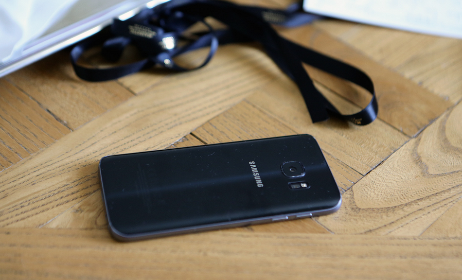 Samsung Galaxy S7- Дизайн