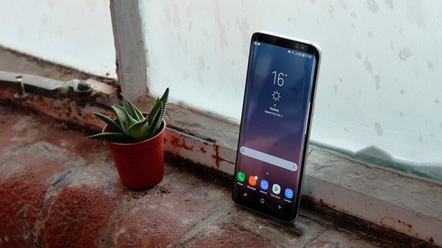 Samsung Galaxy S8-дизайн фото 1