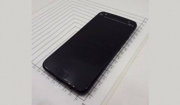 Слухи о новинке Motorola Moto X4