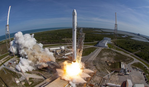 SpaceX CRS-12 запустил суперкомпьютер на МКС 