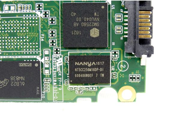 adata_ultimate_su800_012