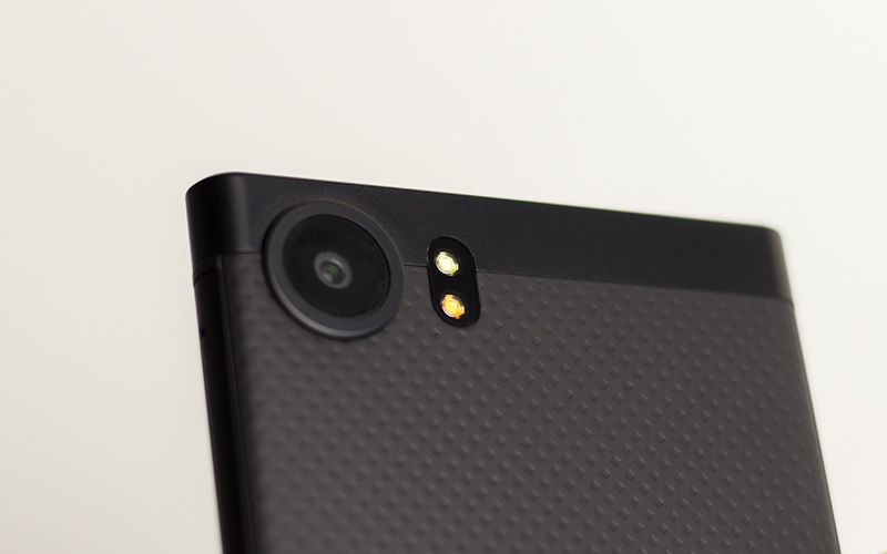 Основная камеры BlackBerry KEYone