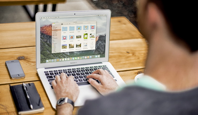 MacBook Air