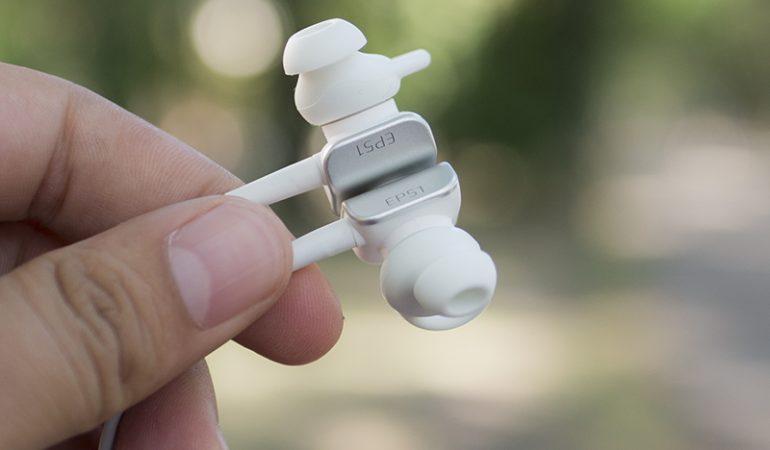 Магниты на Meizu Sport EP51