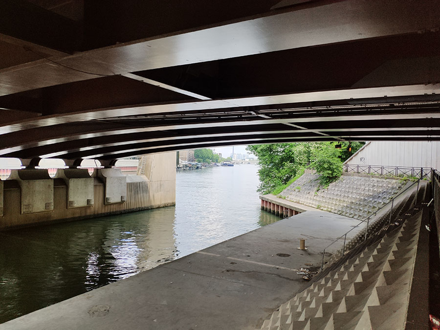 test-kamery-v-slozhny-h-usloviyah